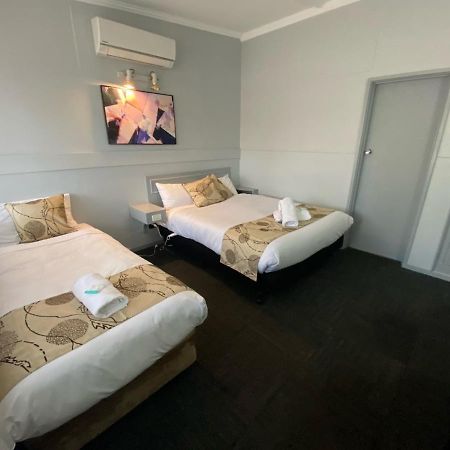 Charlton Motel Ngoại thất bức ảnh