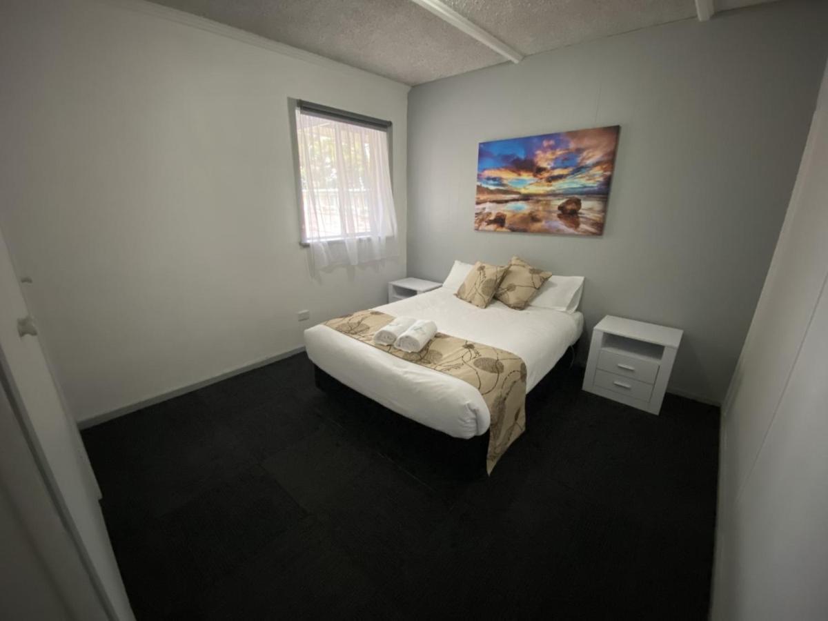 Charlton Motel Ngoại thất bức ảnh