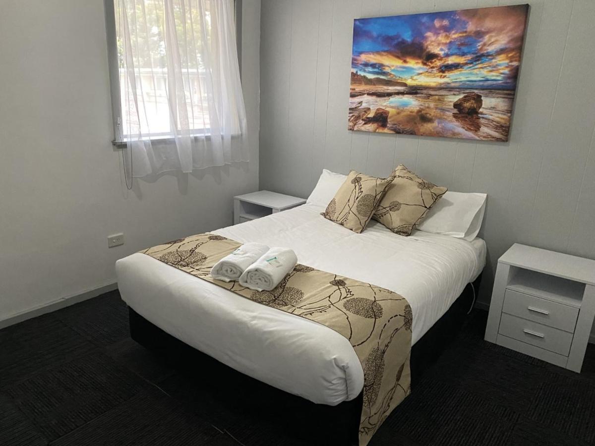 Charlton Motel Ngoại thất bức ảnh