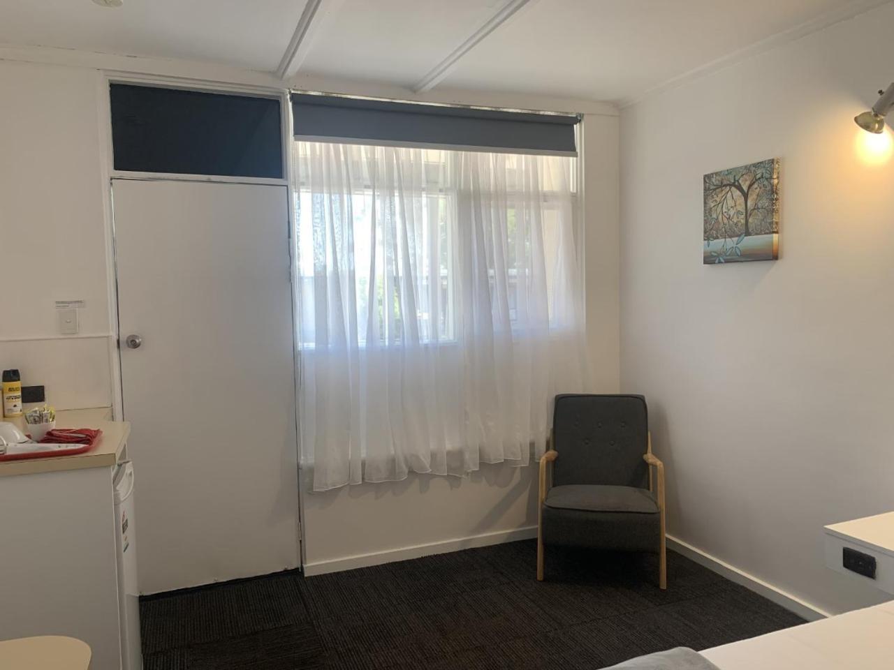 Charlton Motel Ngoại thất bức ảnh