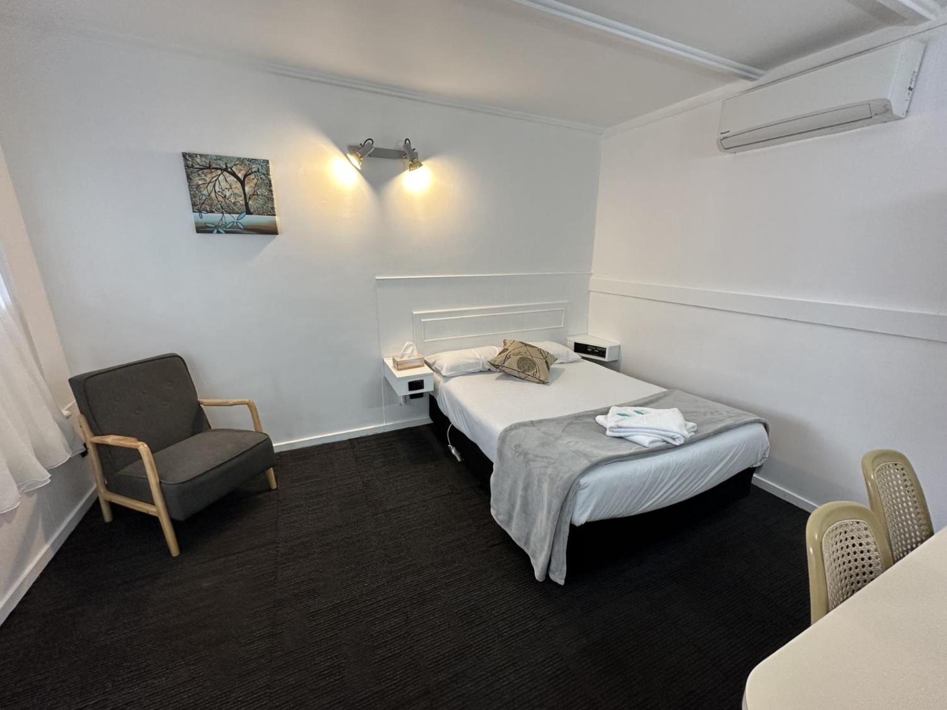 Charlton Motel Ngoại thất bức ảnh