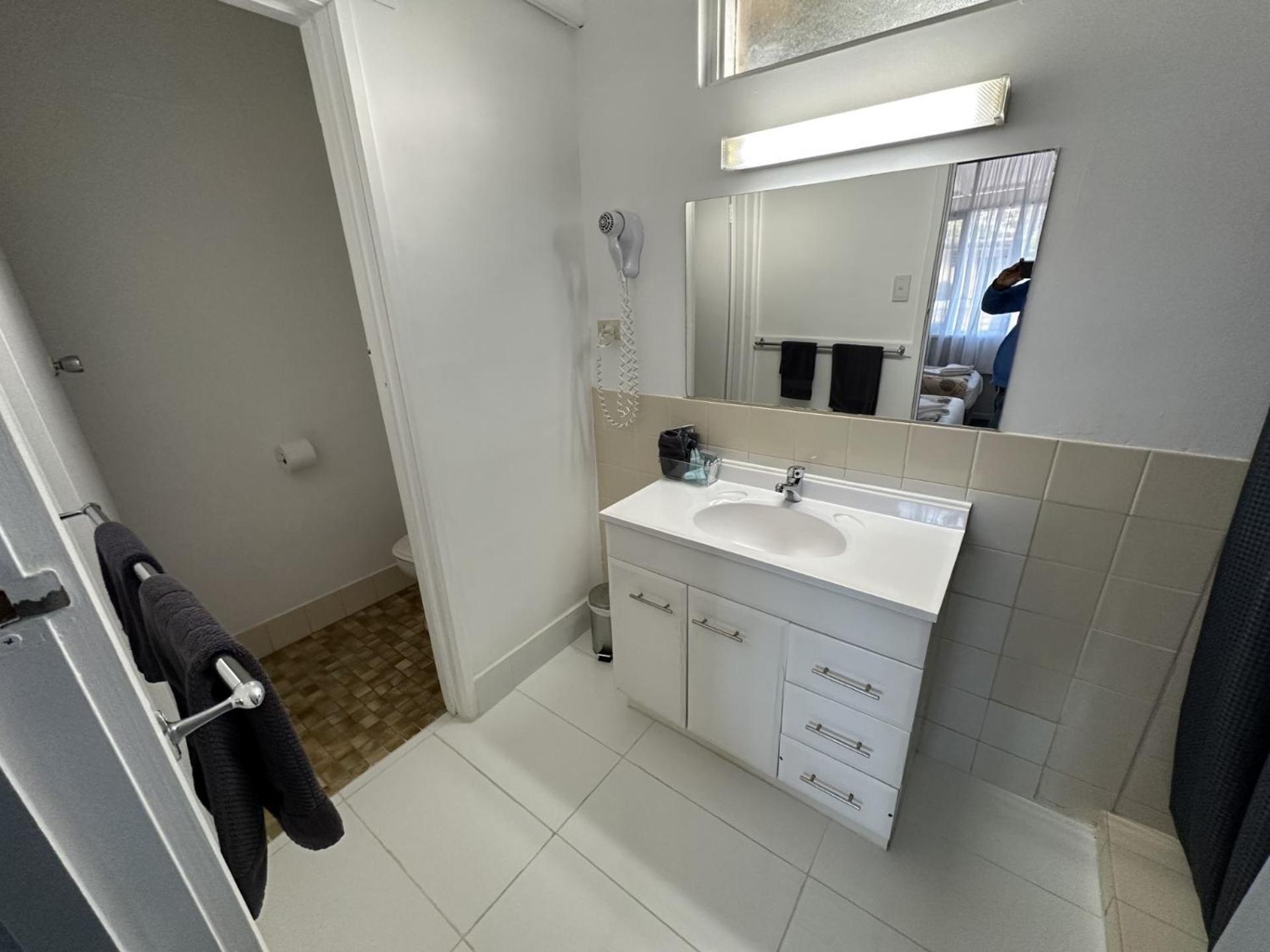 Charlton Motel Ngoại thất bức ảnh