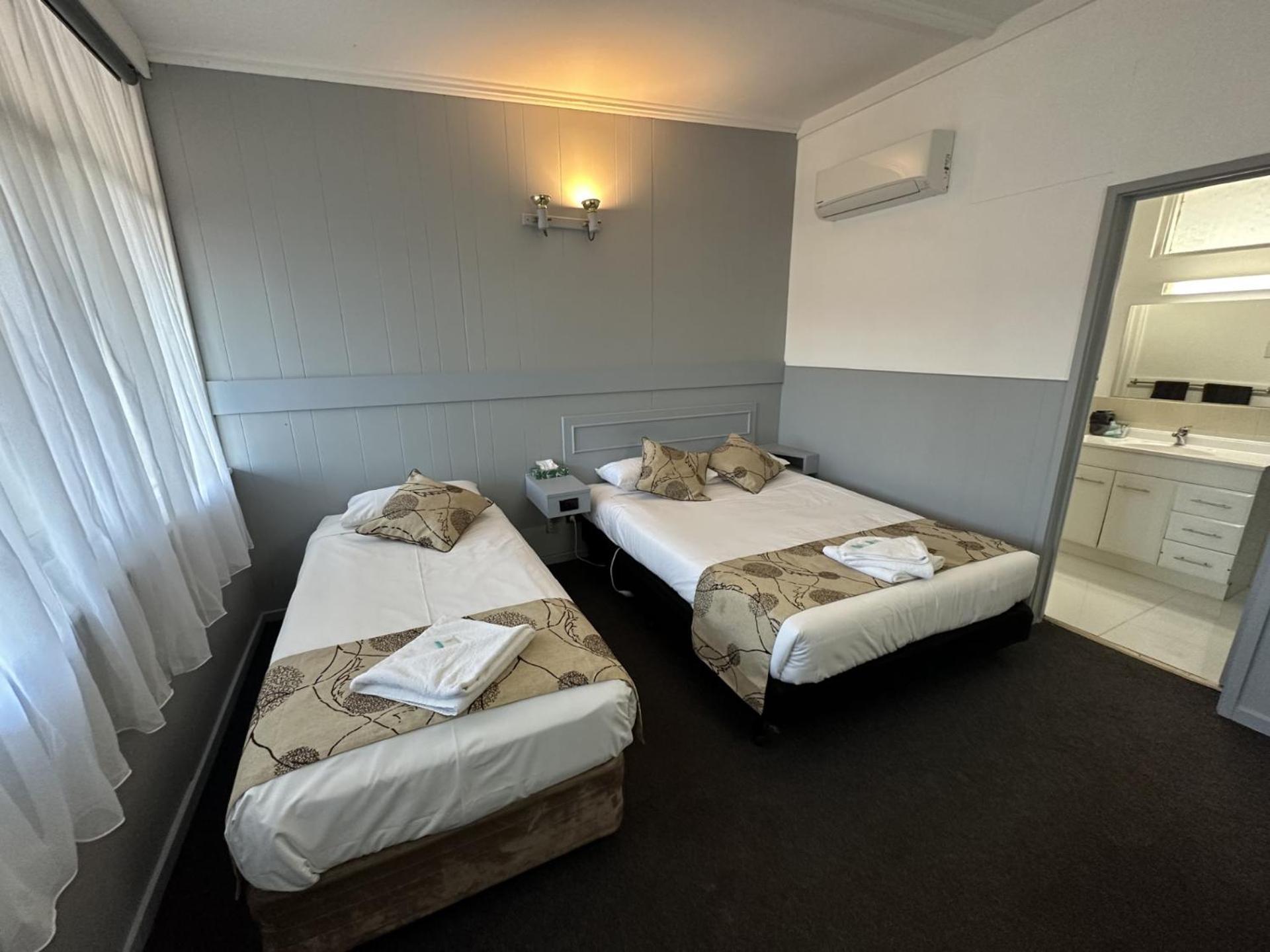 Charlton Motel Ngoại thất bức ảnh