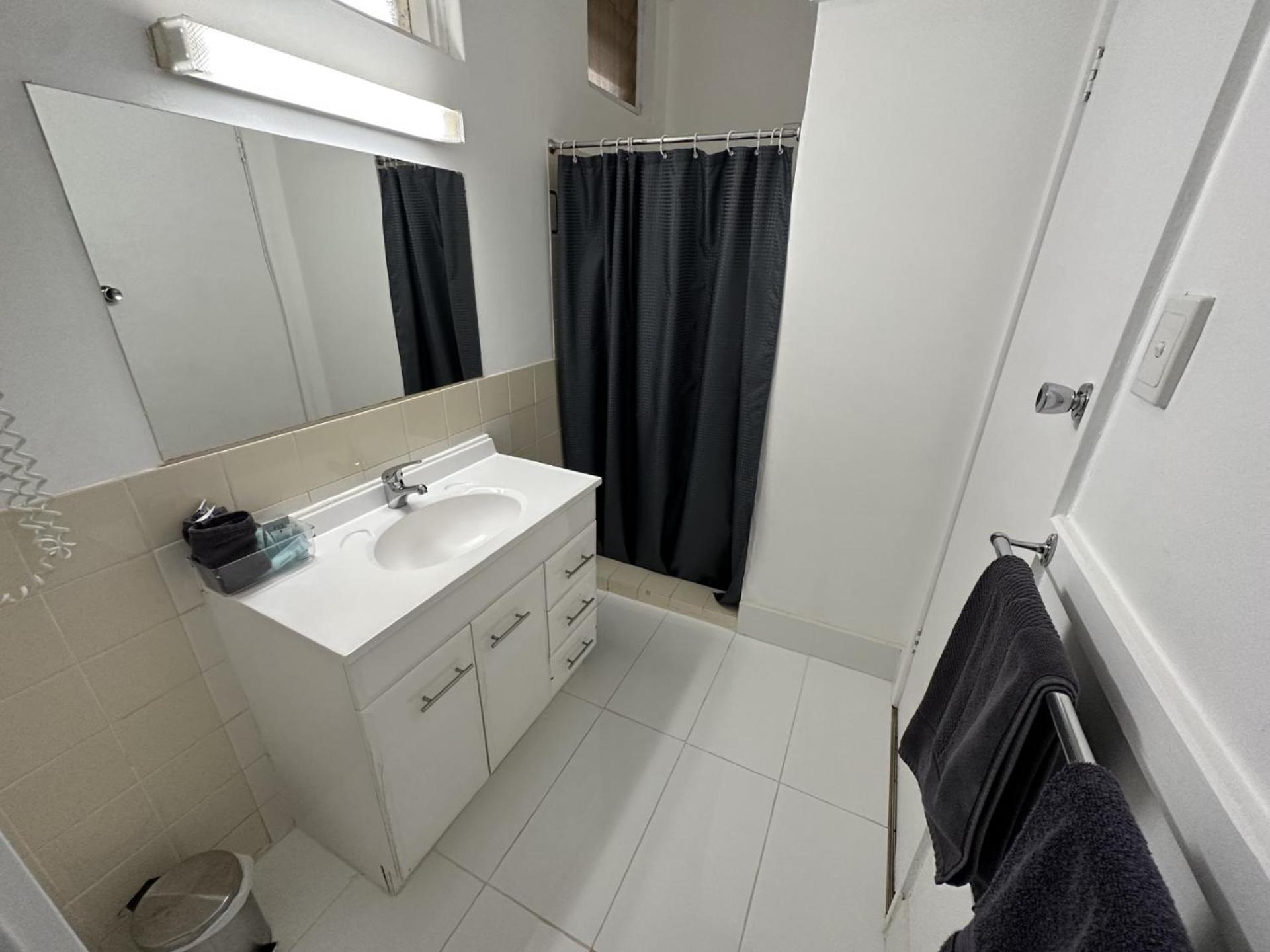Charlton Motel Ngoại thất bức ảnh
