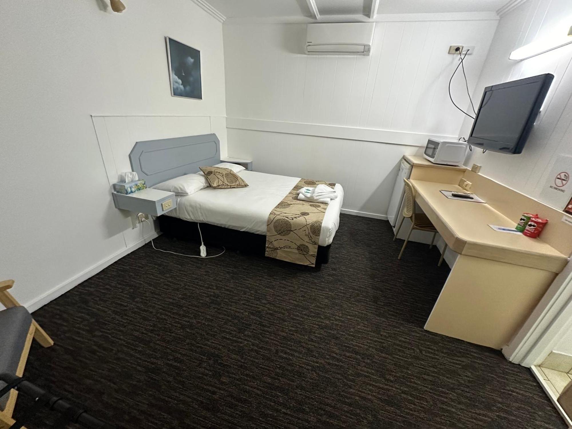 Charlton Motel Ngoại thất bức ảnh