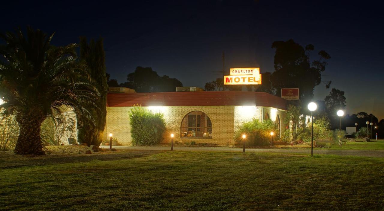 Charlton Motel Ngoại thất bức ảnh